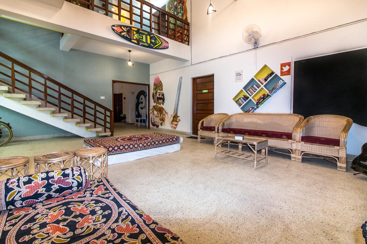 Backpacker Panda Bengaluru Hostel ภายนอก รูปภาพ