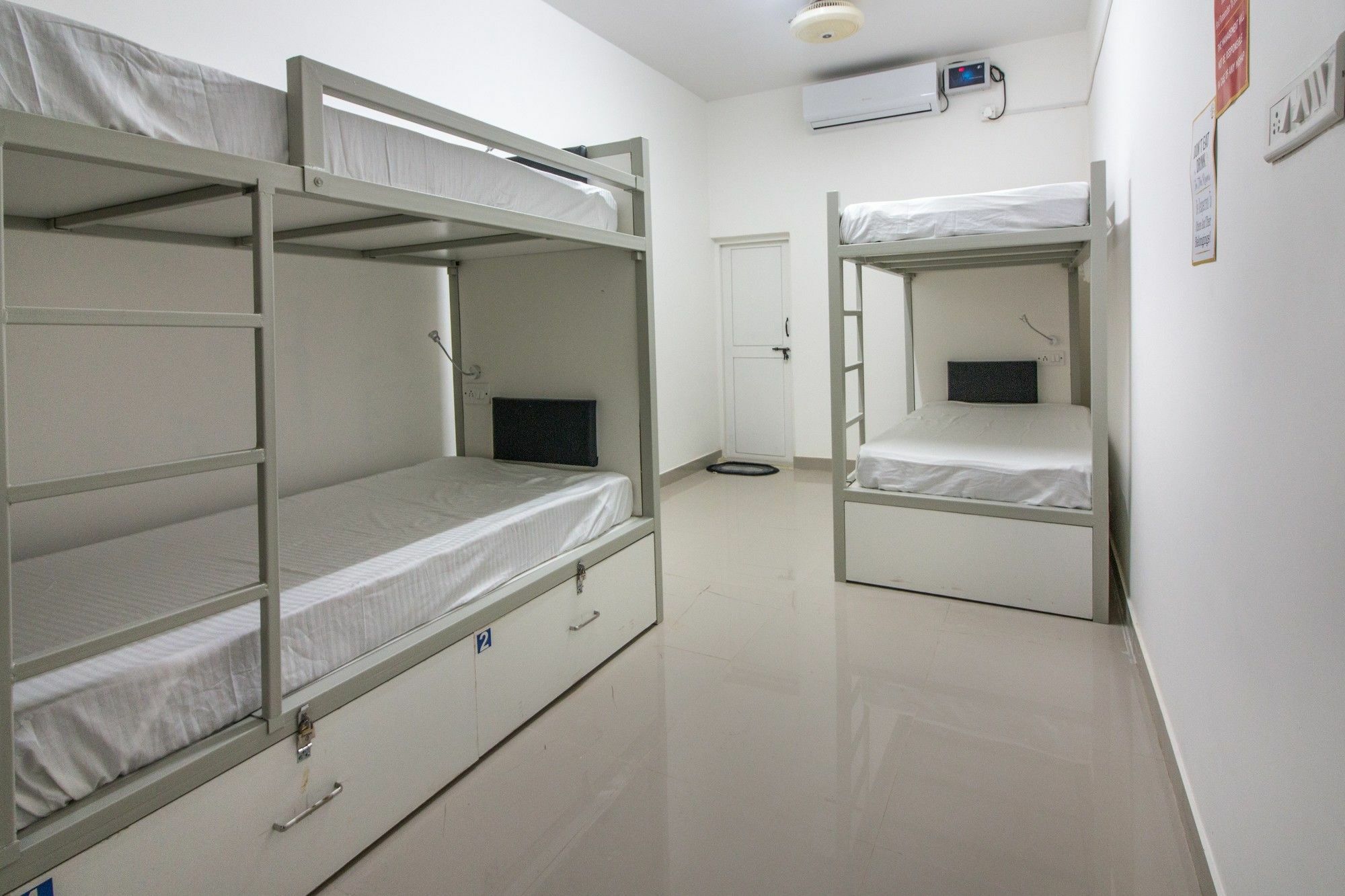 Backpacker Panda Bengaluru Hostel ภายนอก รูปภาพ