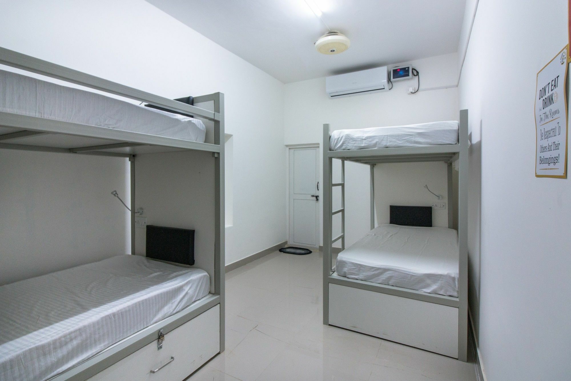 Backpacker Panda Bengaluru Hostel ภายนอก รูปภาพ